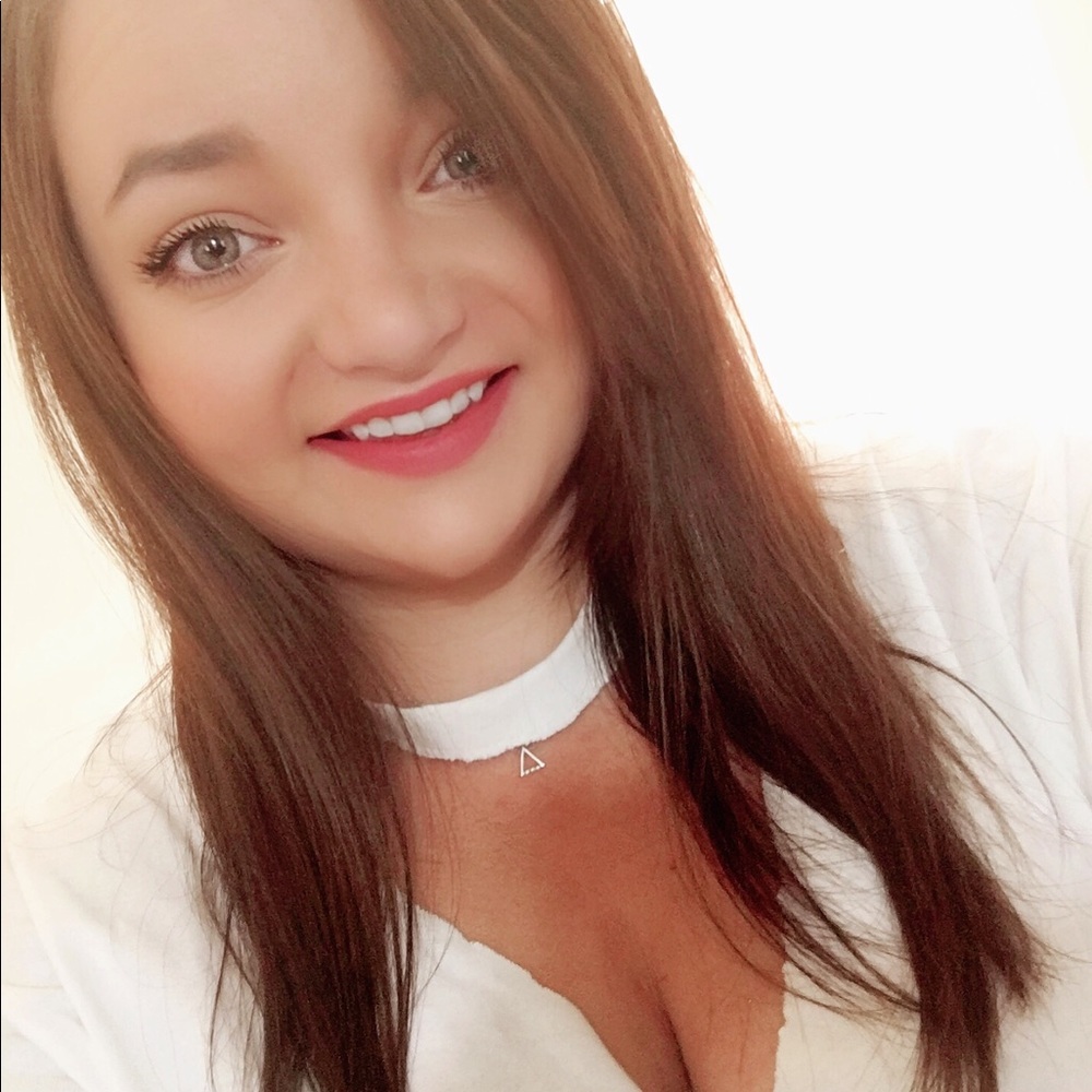 Meet your Posher, Kelly